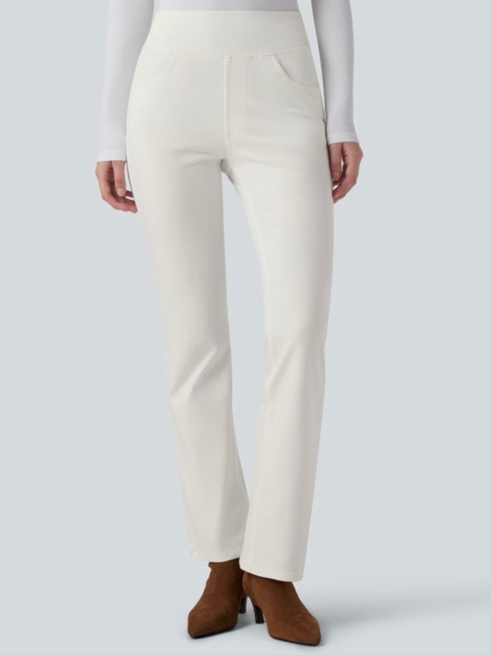 Halara Flex™ High Waisted Pockets Washed Casual Bootcut Jeans Size Small.